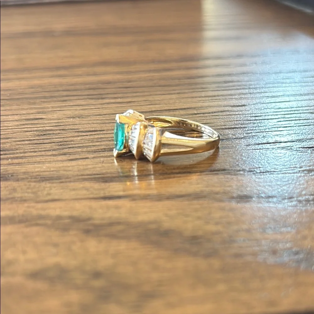 14k Gold Ring with Marquise Green Emerald and Baguette Accents - Picture 3 of 4